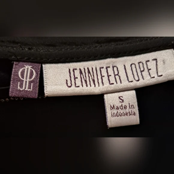 Jennifer Lopez Classic Black Blouse - Picture 7 of 7